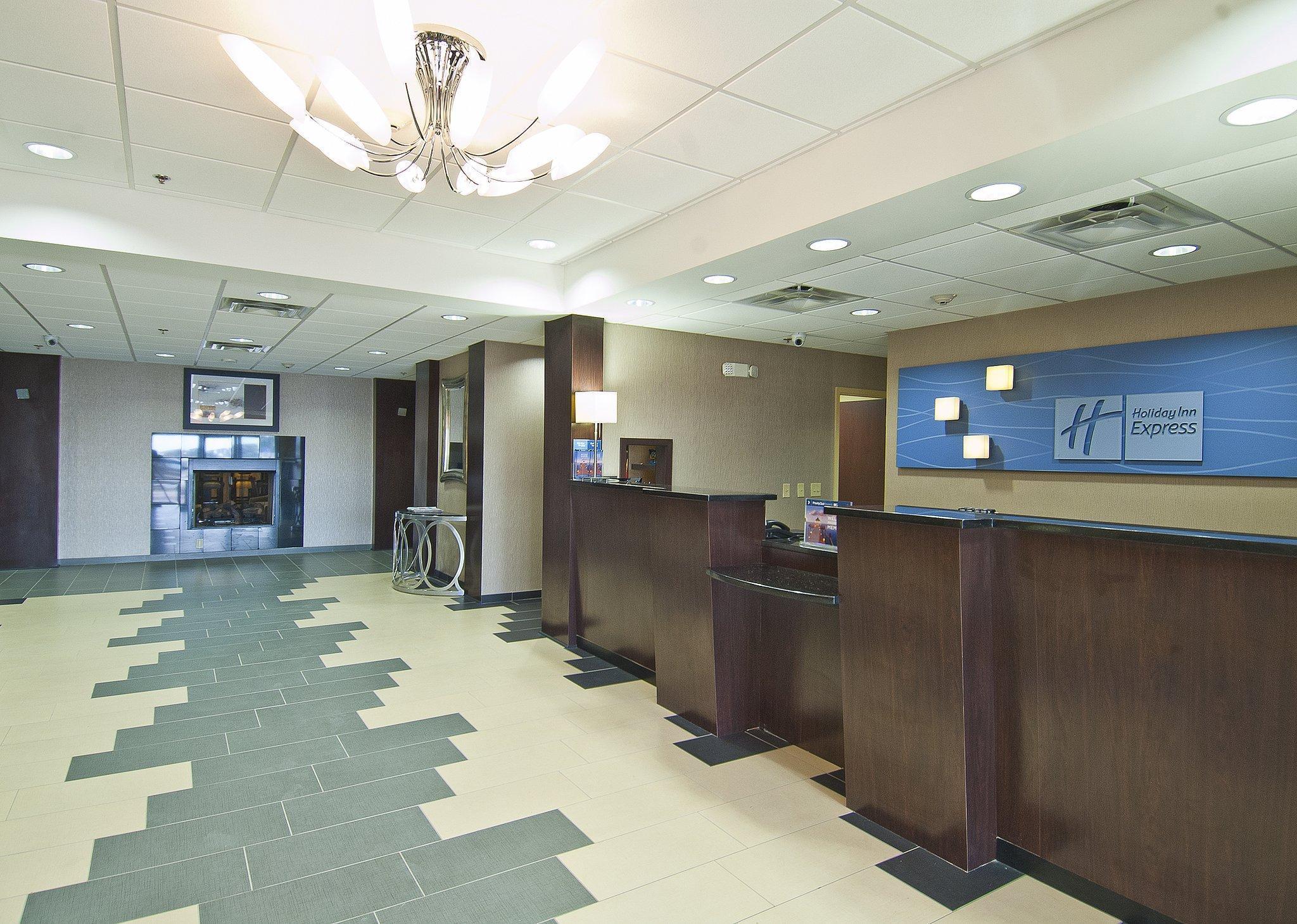 Holiday Inn Express & Suites Jackson/Pearl International Airport Extérieur photo
