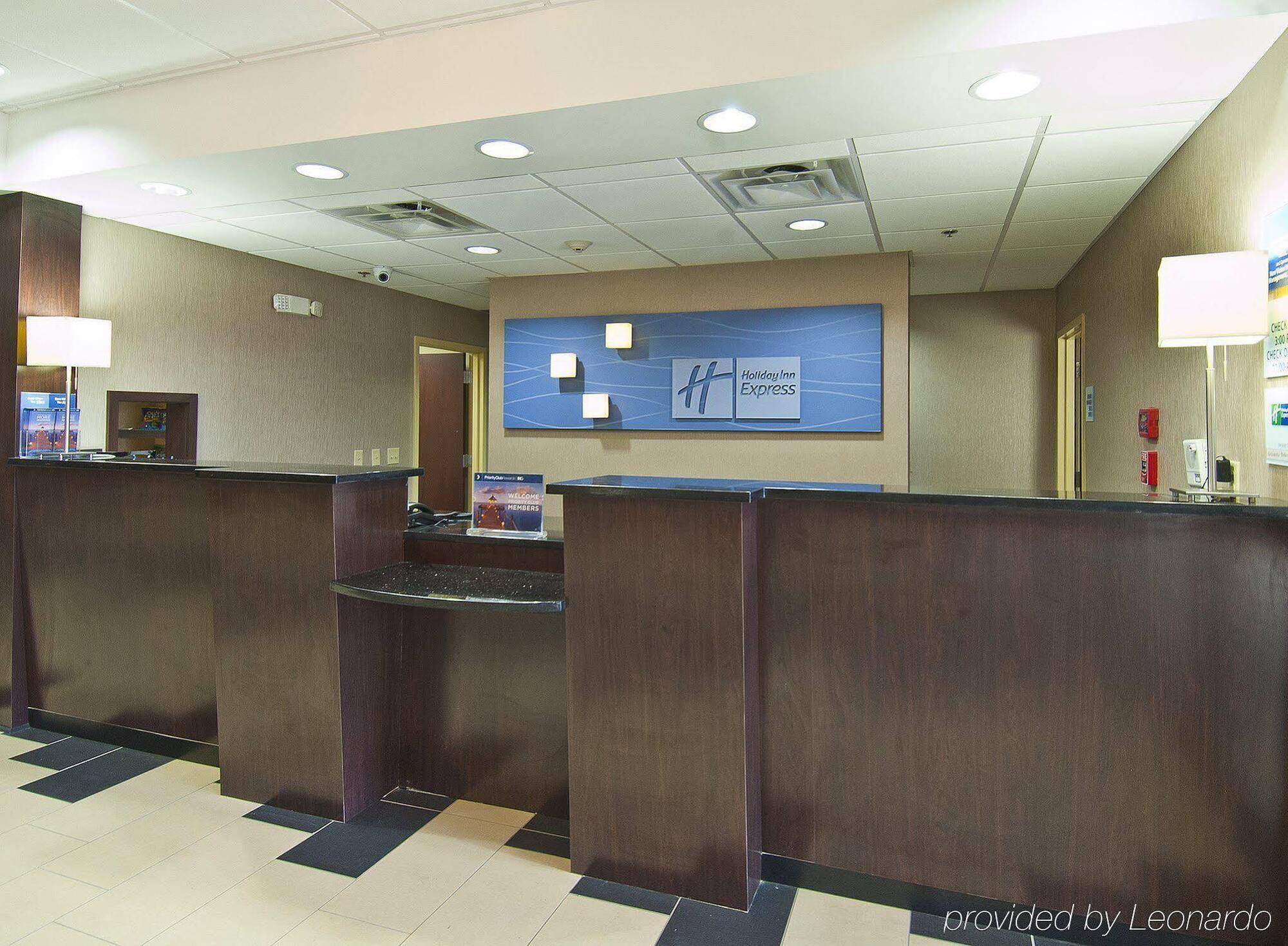 Holiday Inn Express & Suites Jackson/Pearl International Airport Extérieur photo